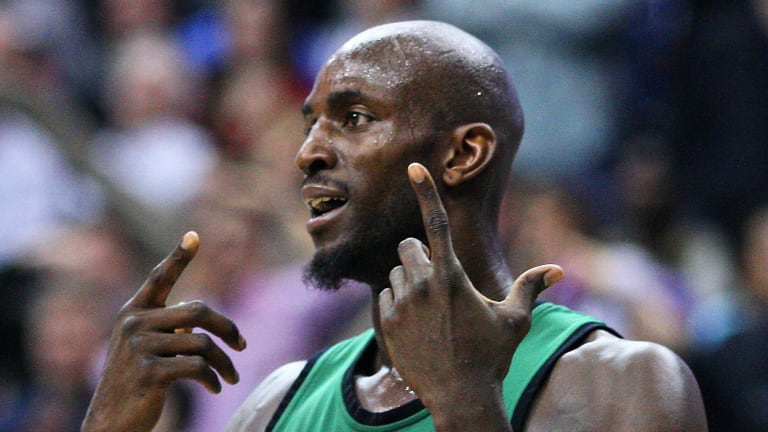 Kevin Garnett calls Timberwolves owner Glen Taylor a 'snake'